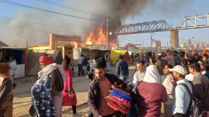 19 Tent on fire in Prayagraj