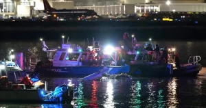 Live updates: American Airlines plane, Black Hawk helicopter collide