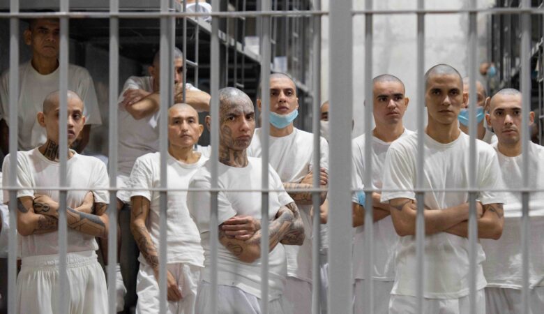 CECOT: दुनिया का सबसे Secure Prison in El Salvador